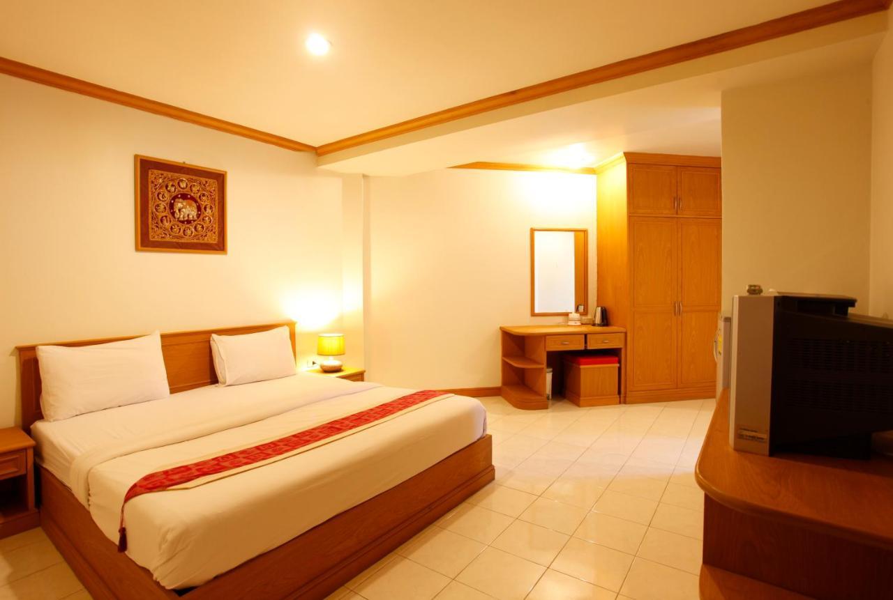 Casa Jip Guesthouse Patong Eksteriør billede